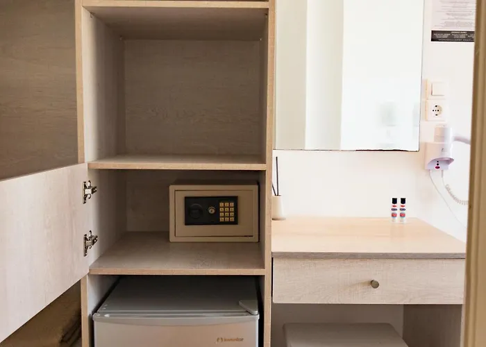 Golden Sun Apartmanhotel 4*