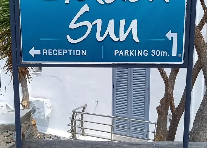 Golden Sun Apartmanhotel 4*