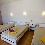 Golden Sun Apart Otel 4*
