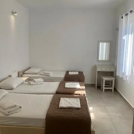 Golden Sun Aparthotel 3*