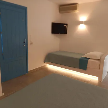 Golden Sun Apart Otel Chora (Ios)