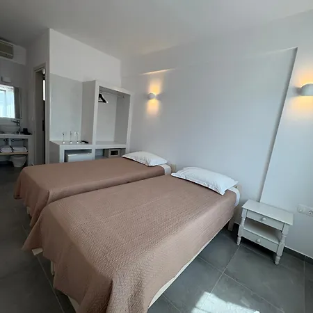 Golden Sun Aparthotel 3*