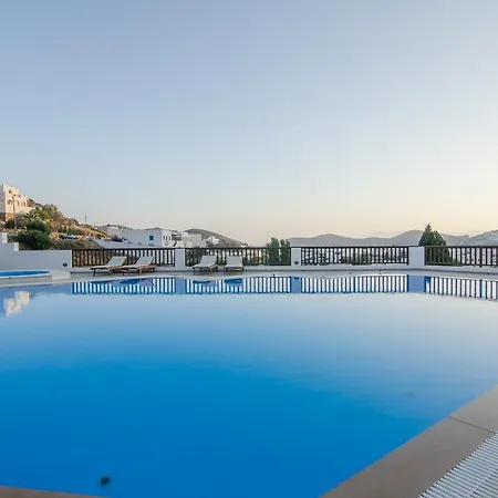 Aparthotel Golden Sun 4*