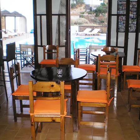 Golden Sun Apart Otel Chora (Ios)