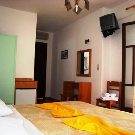 Golden Sun Aparthotel 4*