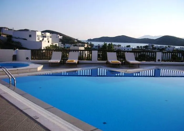 金色阳光酒店 伊奥斯乔拉