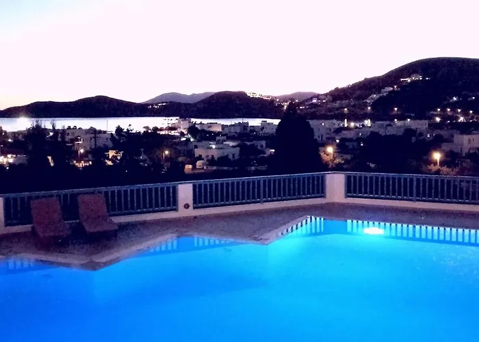 Golden Sun Lägenhetshotell 4*