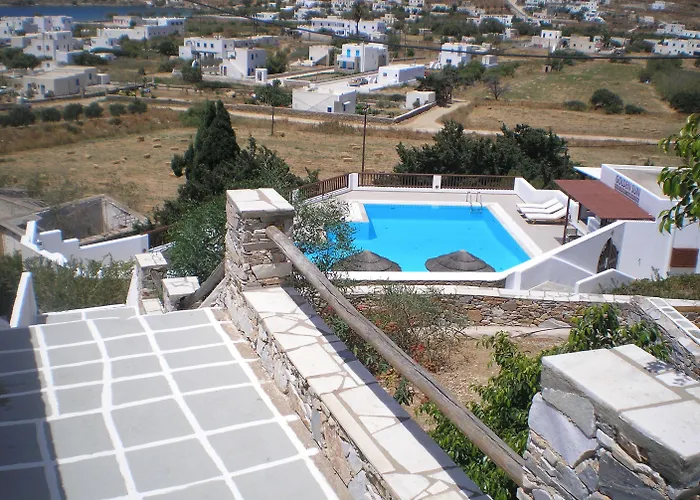 Golden Sun Lägenhetshotell Ios