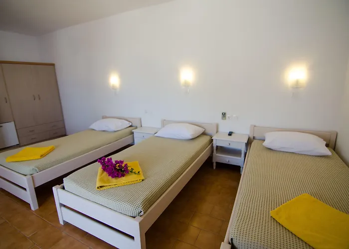 Golden Sun Lägenhetshotell 4*